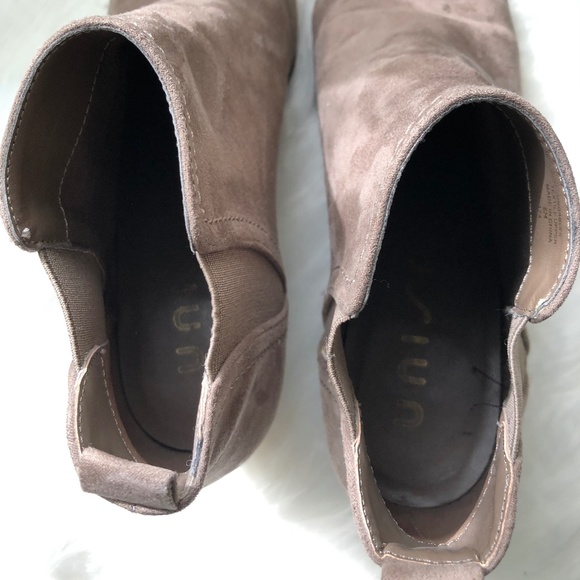 Taupe Suede Slip-On Boots- Unisa Size 8 - Picture 8 of 10